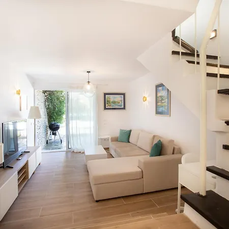 Seascape Agistri By Rentalspro - Halkidiki Apartament