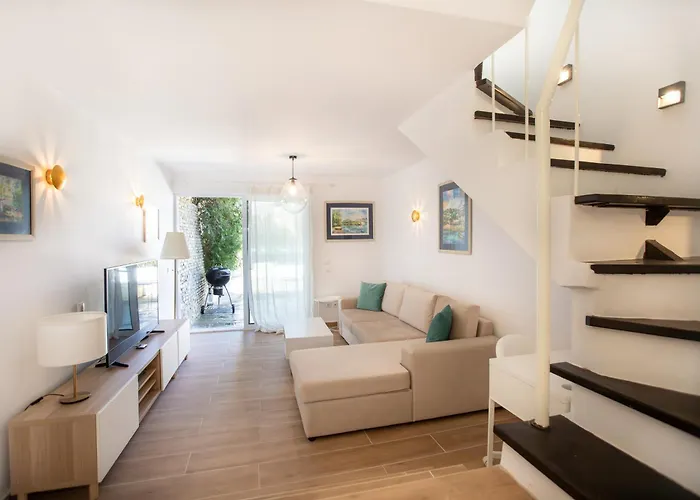 Seascape Agistri By Rentalspro - Halkidiki Apartament